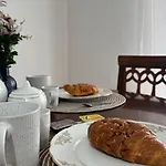San Savino לינה וארוחת בוקר