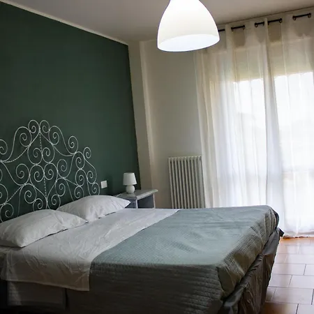 Oda ve Kahvaltı San Savino 3*