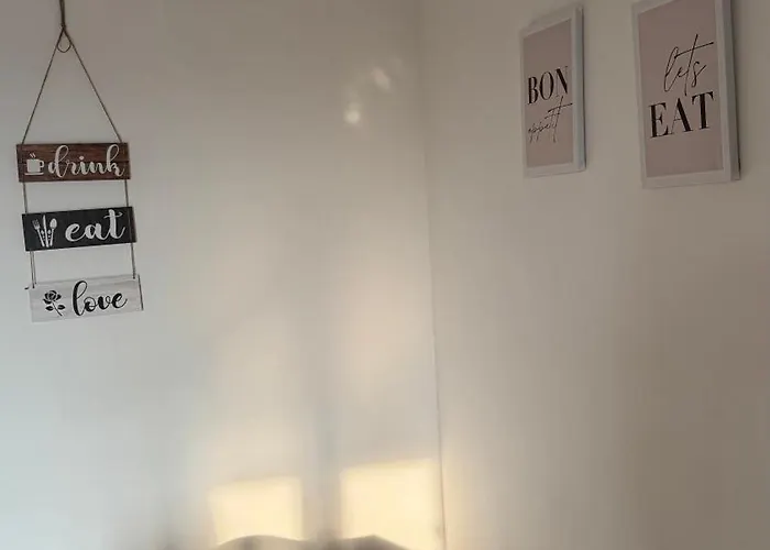 San Savino Couette-café Plaisance